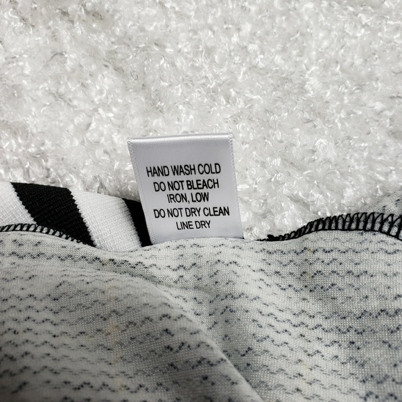 SALE!! Inspired bomber jacket - Picture 8 of 8